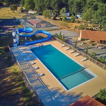 M.home Acces E007 3chbr/6pers