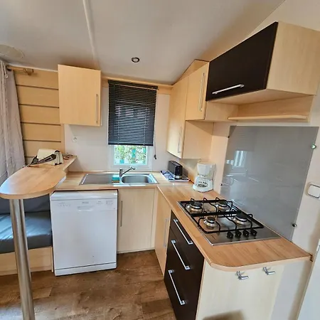 M.home Acces E007 3chbr/6pers * La Boissiere-de-Montaigu