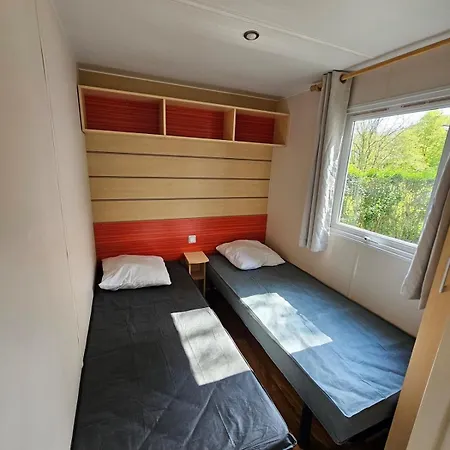 M.home Acces E007 3chbr/6pers